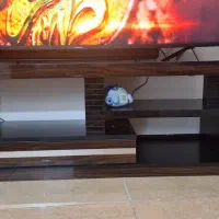 میز تلوزیون در حد نو