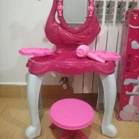 میز آرایش دخترانه ببی بورن|اسباب و اثاث بچه|اردبیل, |دیوار