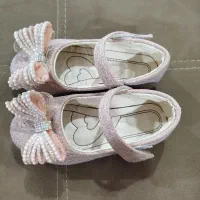 فروش کفش دخترانه در حد نو کم استفاده شده|کفش و لباس بچه|برازجان, |دیوار