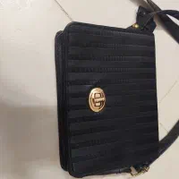 تعدادی کیف نو|کیف، کفش، کمربند|فردیس, منظریه|دیوار