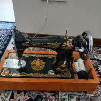 چرخ خیاطی دوشیرنشان قدیمی