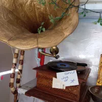 تلویزیون عتیقه|تلویزیون و پروژکتور|میانه, |دیوار