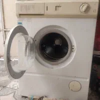 یه لباسشویی ترو تمیز ونو