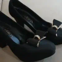 کفش سایز ۳۸