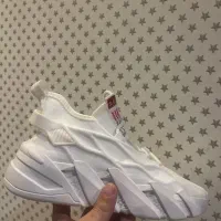 کفش سایز ۴۰