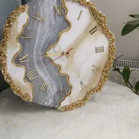 ساعت دیواری