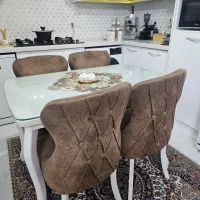 میز نهارخوری۴نفره|میز و صندلی غذاخوری|قم, انصار‌الحسین|دیوار