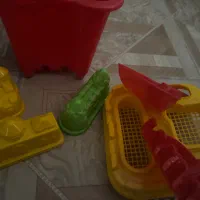 سطل شن بازی|اسباب‌‌بازی|رشت, آزادگان|دیوار