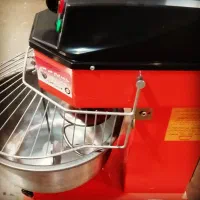 انواع خمیرگیر ومیکسرقنادی دست دوم|ماشینآلات صنعتی|تبریز, |دیوار