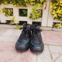 کفش بوت و نیم بت دخترانه در حد نو|کفش و لباس بچه|رشت, عینک|دیوار