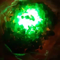 زمرد پنجشیرافعان ۹۳گرم ویشم اوپال سبز ۲۵۰گرم