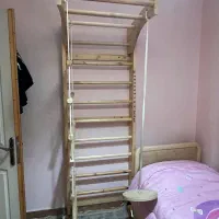 نردبان سوئدی چوبی