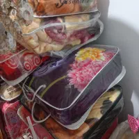 تعدادی پتوی تک نفره