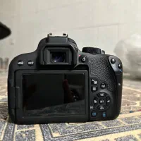 دوربین canon و لنز