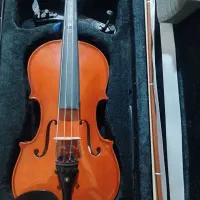 ویولن سایز ۴/۴|ویولن|شیروان (خراسان), |دیوار