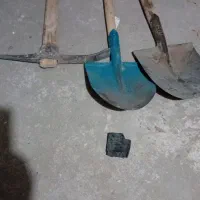 دوعدد بیل و کلنگ|ابزارآلات|مشهد, رضاشهر|دیوار