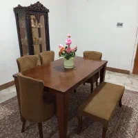 میز ناهار خوری شش نفره