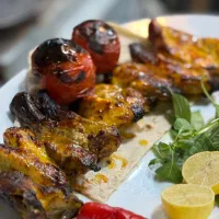 ظرفشور و کارگر ساده