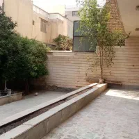 اجاره منزل ویلایی بزرگ واقع در بلوار گلستان|اجارهٔ خانه و ویلا|شیراز, کاراندیش|دیوار