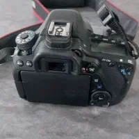 دوربین کنون80d با لنز ۵۰ فیکسf1.8