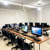 آموزش فنی و حرفه ای کامپیوتر ICDL