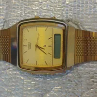 ساعت سیتیزن|ساعت|پردیس, فاز ۱|دیوار