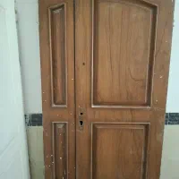درب ورودی سالن منزل