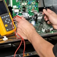 تعمیر انواع UPS ، اینورتر ، استابلایزر و پاور