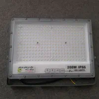 پروژکتور ۲۰۰ وات قیمت از تولید به مصرف