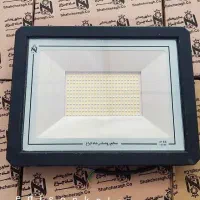 پروژکتور 30 تا 300 وات با دوسال گارانتی تعویض