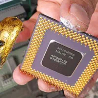 آموزش ویدیویی استخراج طلا از بردهای الکترونیکی