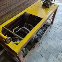 بالابر ساختمانی پر قدرت تک فاز و لاستیک فرغون۳عدد