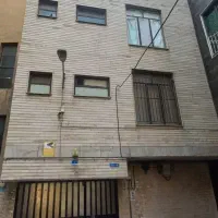 ۲۲۵ متر بر ۷ونیم  شمالی تک مالک دبستان