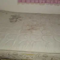 یک عدد تشک دونفره نیاز به شستشو