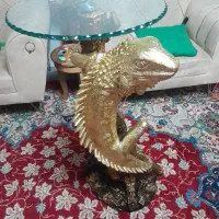 میز تلفن و یا میز خاطره ایگوانا