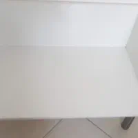 تخت نوزاد کنار مادر