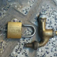 شیر آب برنجی سالم