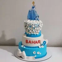 کیک تولد و کافی شاپ