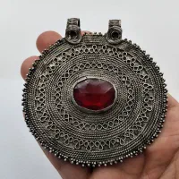 آویز نقره قاجاری . کلکسیونی وزن ۵۵/۹۰ گرم|کلکسیون اشیاء عتیقه|تهران, اوین|دیوار