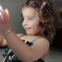 نیازمند پرستار جوان و باحوصله برای دخترم