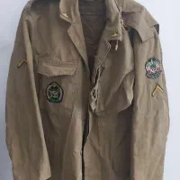 لباس سربازی|لباس|مسجد سلیمان, |دیوار