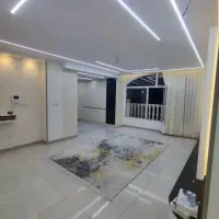 آپارتمان-دو-خوابه-120-متری-جنوبی-درب-از-حیاط