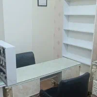 اجاره 2عدد میز ناخن در سالن تابلو داذ