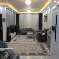 مبل هفت نفره و جلو مبلی کامل