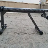 نیمکت پرس سینه و بدن سازی