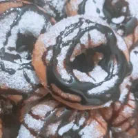 عمده فروشی انواع کیک وشیرینی|خوردنی و آشامیدنی|شاهین‌شهر, گزبرخوار|دیوار