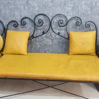 صندلی انتظار و دراورکوچک