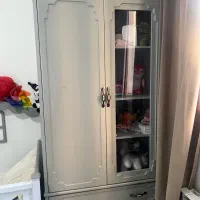 تخت و کمد کودک