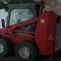 استخدام راننده بابکت