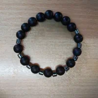 دستبند مشکی اسپرت